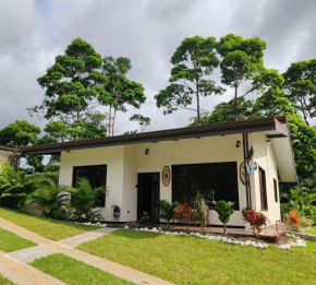 La Finca Tovar- New!! Casa Chica